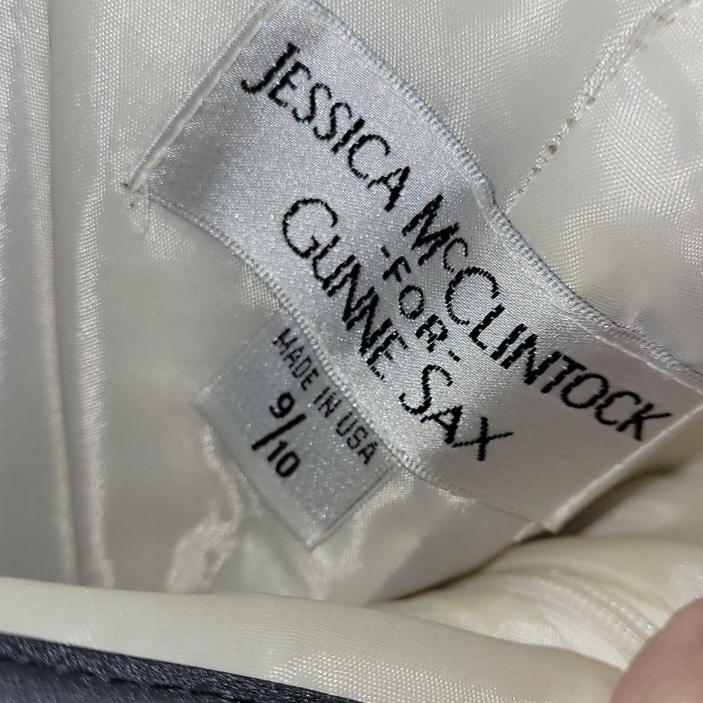 Beautiful Strapless Formal Dress!!